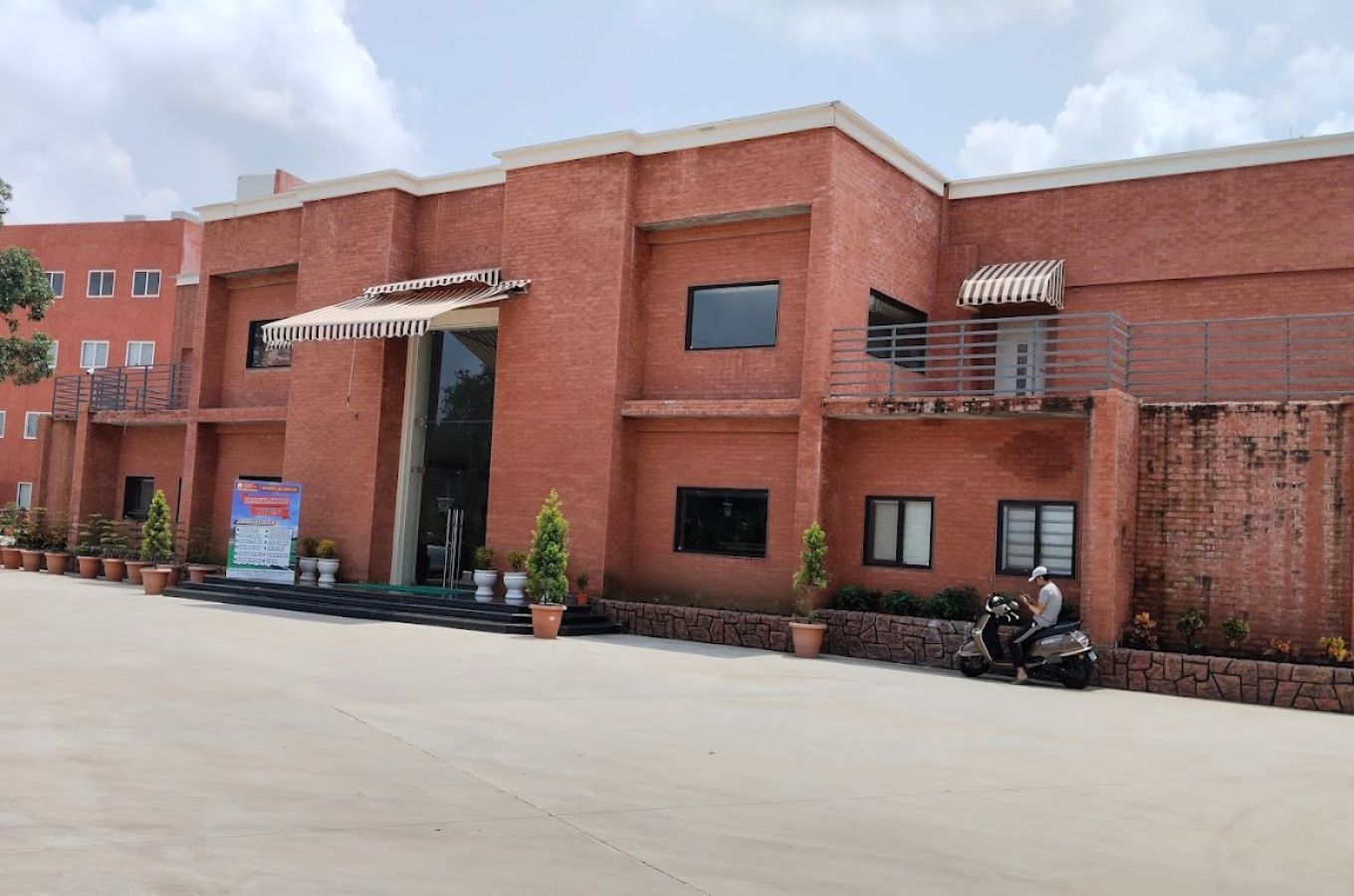 Tiles Showroom in Jabalpur